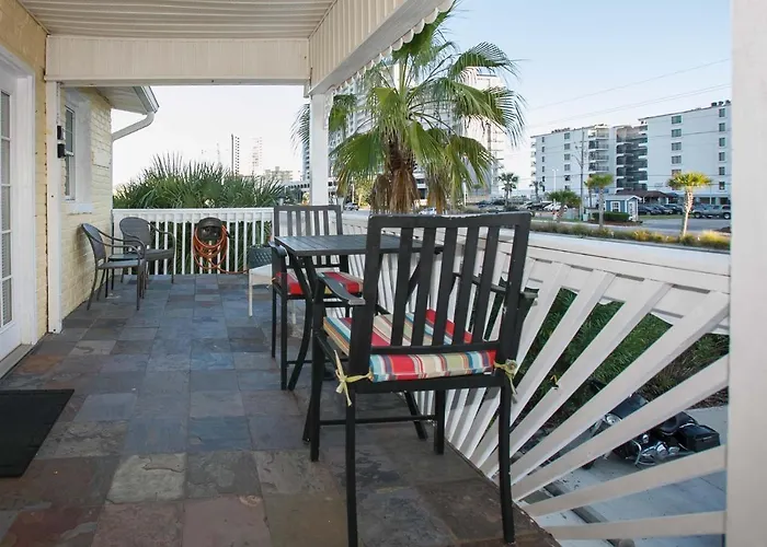 Hotel Banana Bay 4 Gulf Shores